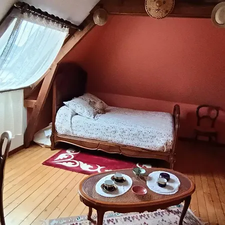 فندق مبيت وإفطار Agreables D'hotes Pres Du Centre Avec Jardin